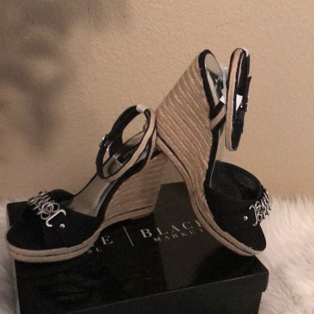 WHBM Isabella platform sandals - Picture 2 of 5